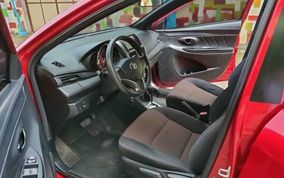 Selling Red Toyota Yaris 2016 in Bacoor-4