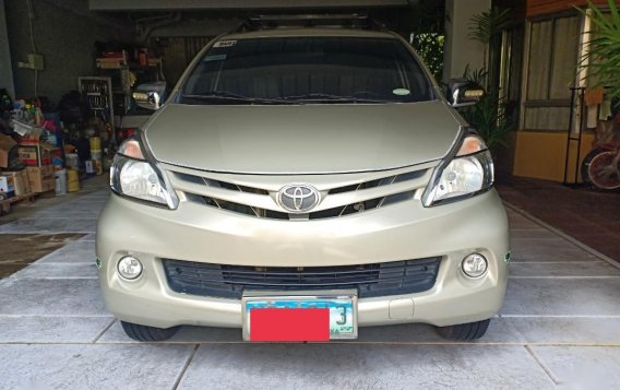Selling Pearl White Toyota Avanza 2013 in Baguio