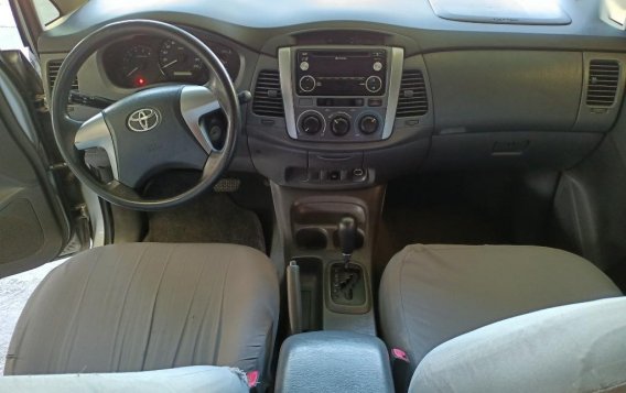 Silver Toyota Innova 2015 for sale in Las Piñas-9