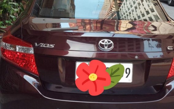 Selling Red Toyota Vios 2017 in Makati-2