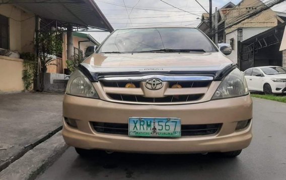 Beige Toyota Innova 2006 for sale in Automatic