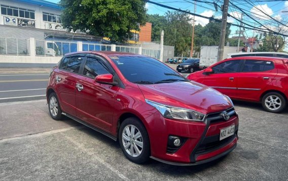 Selling Red Toyota Yaris 2017 in Marikina-1