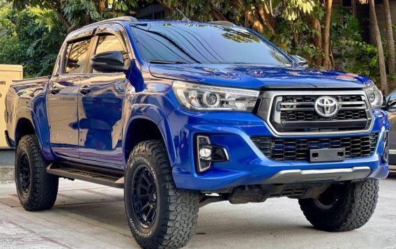 Blue Toyota Hilux 2020 for sale in Automatic-5