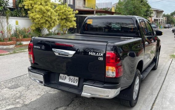 Black Toyota Hilux 2018 for sale in Automatic-3