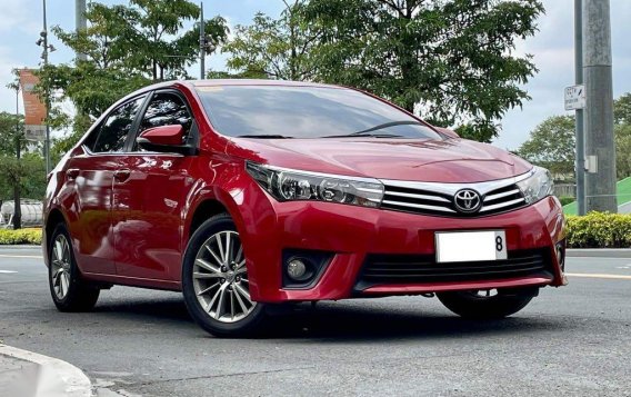 Sell Red 2015 Toyota Corolla altis in Makati