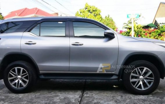 Selling Silver Toyota Fortuner 2019 in Muntinlupa-3