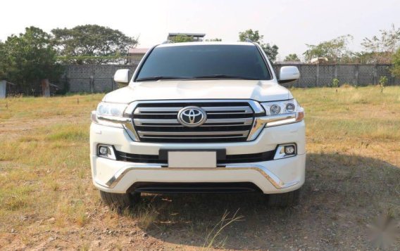 Pearl White Toyota Land Cruiser 2018 for sale in Cabanatuan-1