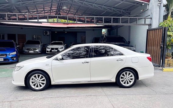 Selling Pearl White Toyota Camry 2014 in Bacoor-4