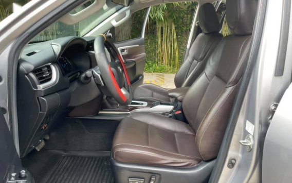 Silver Toyota Fortuner 2017 for sale in Automatic-7