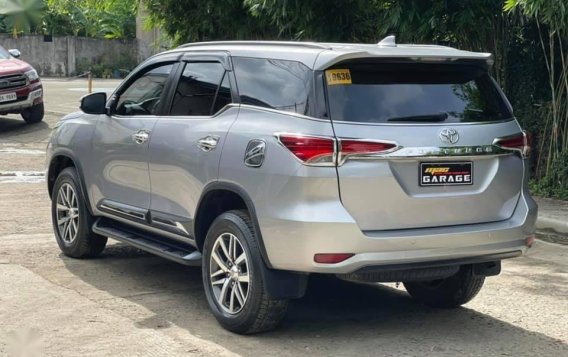 Silver Toyota Fortuner 2017 for sale in Automatic-4