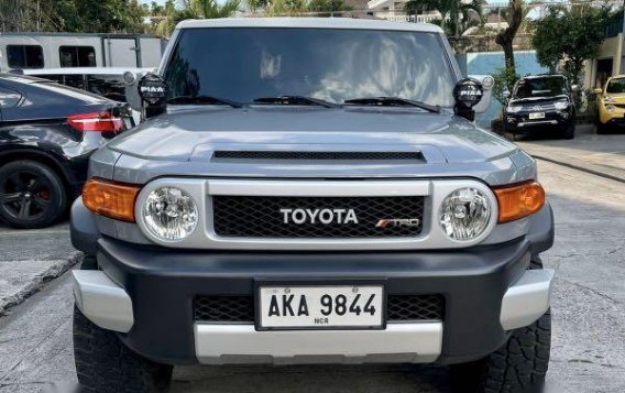 Selling Silver Toyota Fj Cruiser 2015 in Pasig-3