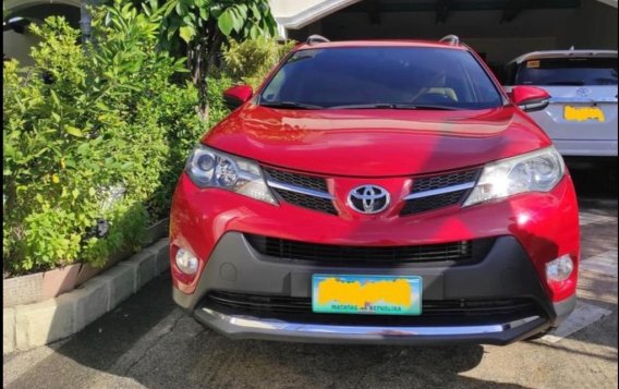 Sell Red 2014 Toyota Rav4 in Quezon City-1