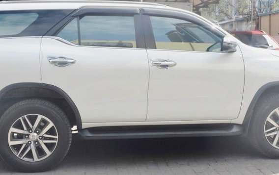 Pearl White Toyota Fortuner 2020 for sale in Automatic-9