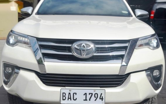Pearl White Toyota Fortuner 2020 for sale in Automatic-5