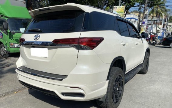 Pearl White Toyota Fortuner 2017 for sale in Manila-3