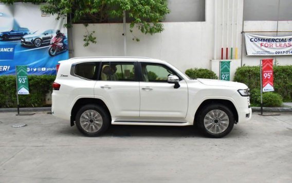 Selling Pearl White Toyota Land Cruiser 2022 in Quezon-3