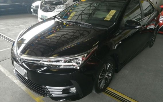 Selling Black Toyota Altis 2018 in Quezon-3