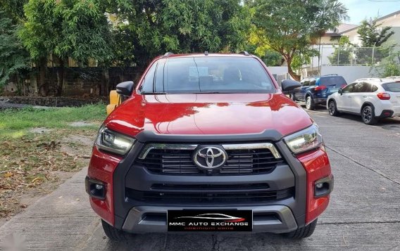 Selling Red Toyota Hilux 2022 in Manila-1