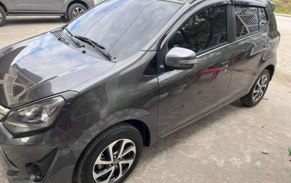 Selling Silver Toyota Wigo 2019 in Angeles-4