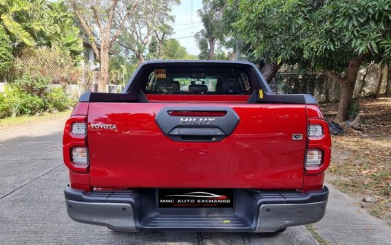 Selling Red Toyota Hilux 2022 in Manila-4
