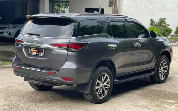 Silver Toyota Fortuner 2019 for sale in Quezon -3