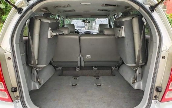 Silver Toyota Innova 2005 for sale in Quezon-8