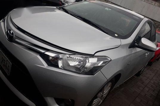 Selling Silver Toyota Vios 2018 in Makati-1