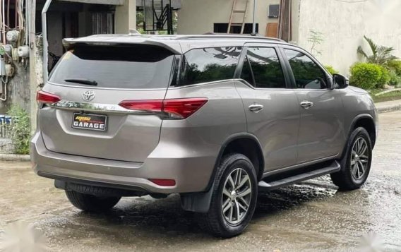 Selling Silver Toyota Fortuner 2017 in Quezon-3