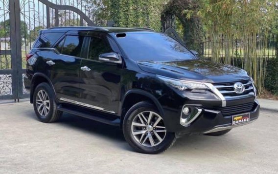 Black Toyota Fortuner 2017 for sale in Quezon-1