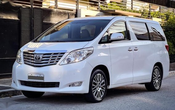 White Toyota Alphard 2010 for sale in Taytay-2