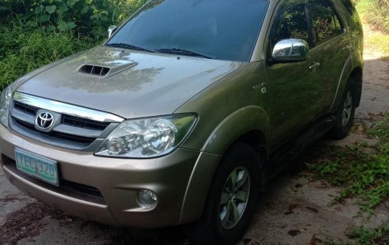 Selling Silver Toyota Fortuner 2006 in Manila