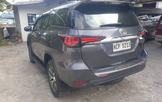 Grey Toyota Fortuner 2018 for sale in Capas-9