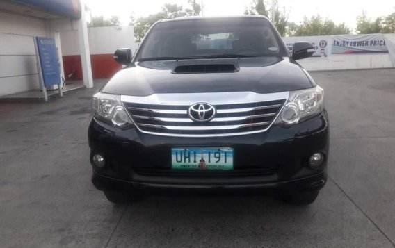 Black Toyota Fortuner 2013 for sale in Santa Rosa-8