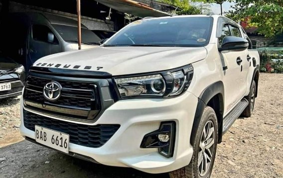 White Toyota Hilux 2019 for sale in Valenzuela-2