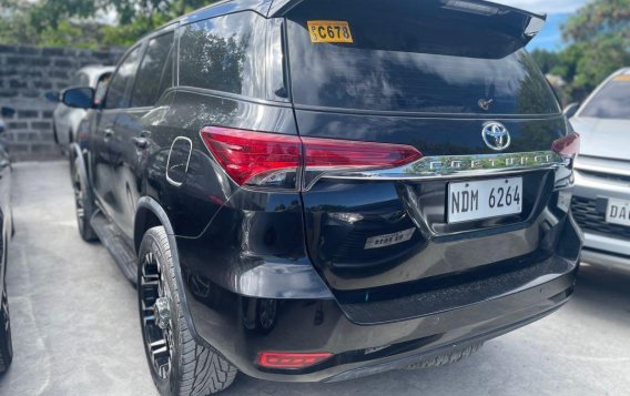 Black Toyota Fortuner 2019 for sale in Quezon -1