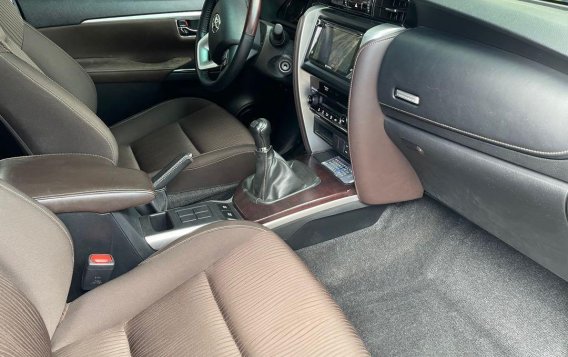 Black Toyota Fortuner 2019 for sale in Quezon -4