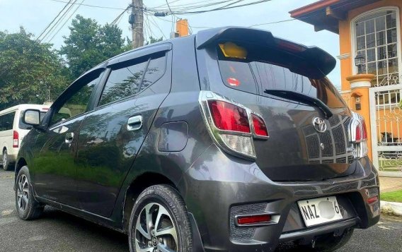 Selling Grey Toyota Wigo 2017 in Quezon -8