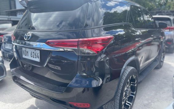 Black Toyota Fortuner 2019 for sale in Quezon -3