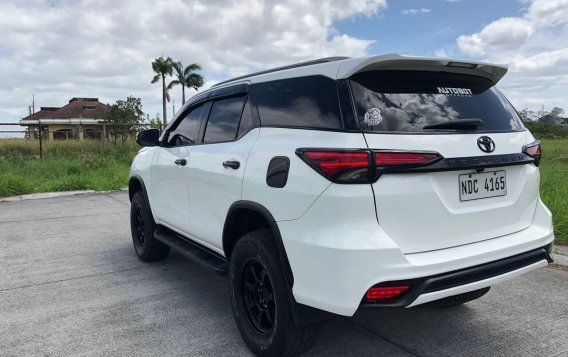 White 2017 Toyota Fortuner for sale in Manila