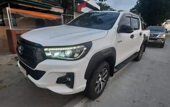 Selling White Toyota Hilux 2018 in Pozorrubio-1