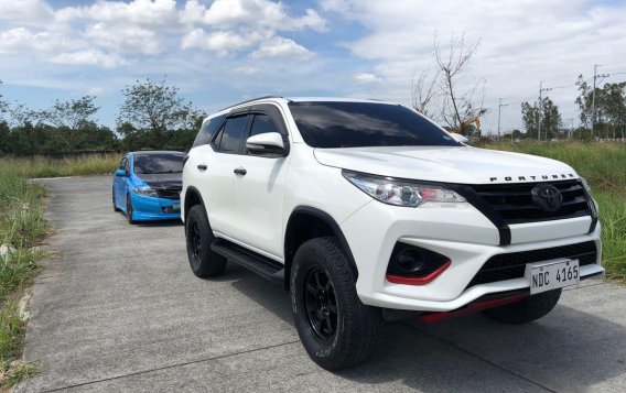 White 2017 Toyota Fortuner for sale in Manila-4