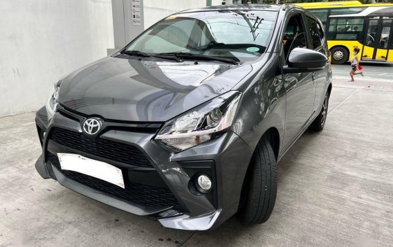 Selling Grey Toyota Wigo 2021 in Quezon City-4