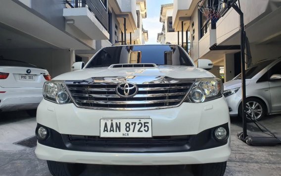 Sell Pearl White 2015 Toyota Fortuner in Quezon City-7