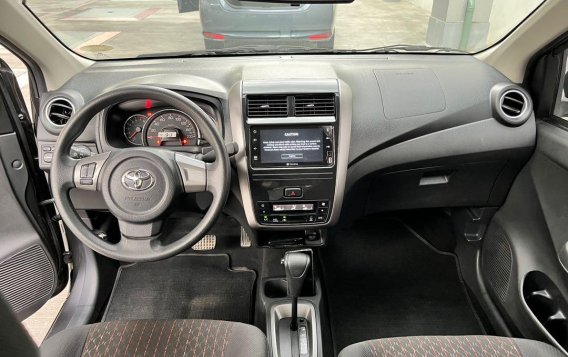 Selling Grey Toyota Wigo 2021 in Quezon City-6