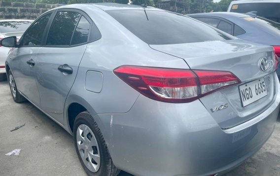 Selling Silver Toyota Vios 2021 in Quezon City-3