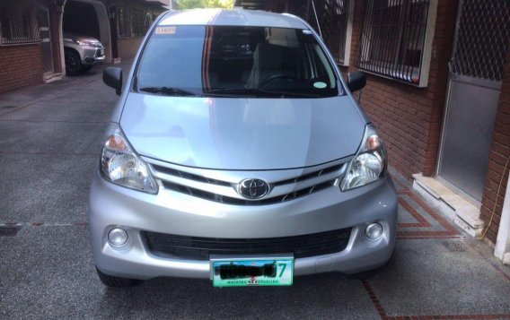 Silver Toyota Avanza 2013 for sale in Mandaluyong-5