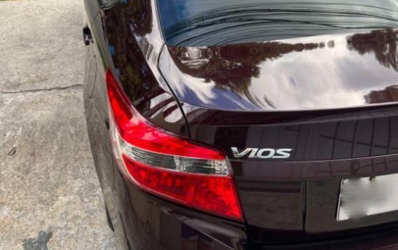 Red Toyota Vios 2017 for sale in Manual-3