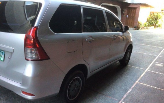 Silver Toyota Avanza 2013 for sale in Mandaluyong-3