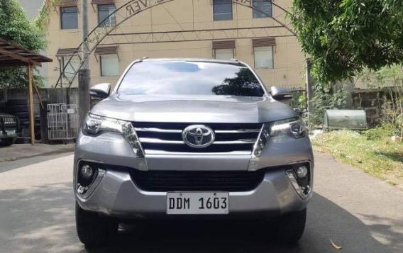 Selling Silver Toyota Fortuner 2016 in Cainta