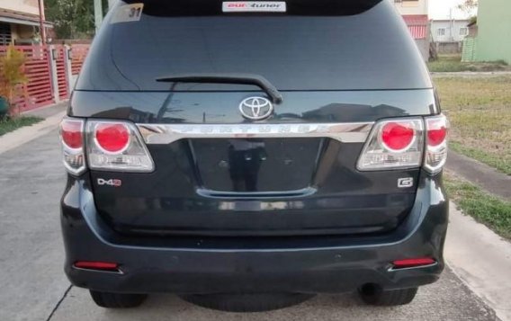 Selling Black Toyota Fortuner 2013 in Imus-2